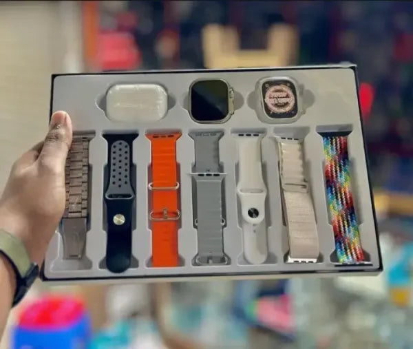 H20 Ultra Smartwatch 10 In 1 7 Straps + Silicone Case + Earbuds